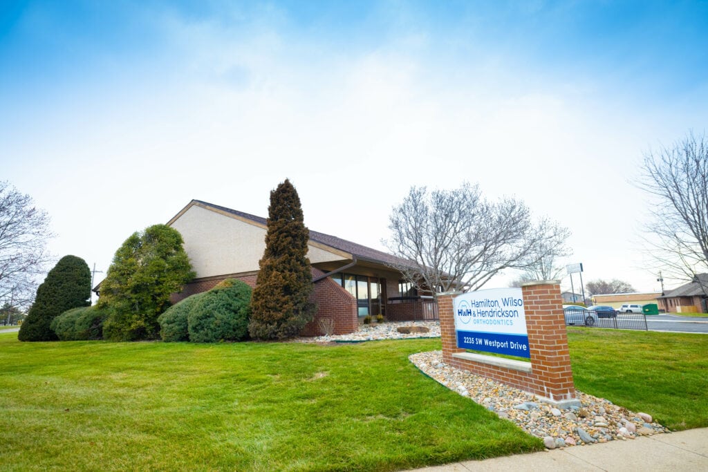 Tour Our Offices | Topeka Orthodontist - WH Orthodontics - Tour Our Offices | Topeka Orthodontist - WH Orthodontics